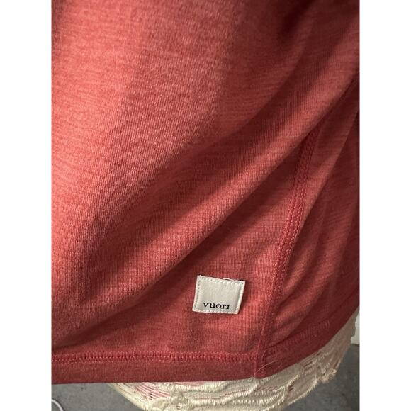 EUC VUORI Womens Crescent 1/2 Zip Wicking Breathable Stretch Running Gym XL - Picture 3 of 7